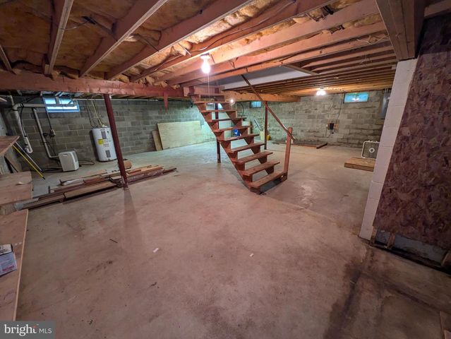 66 KELLER LN, Shermans Dale, PA 17090