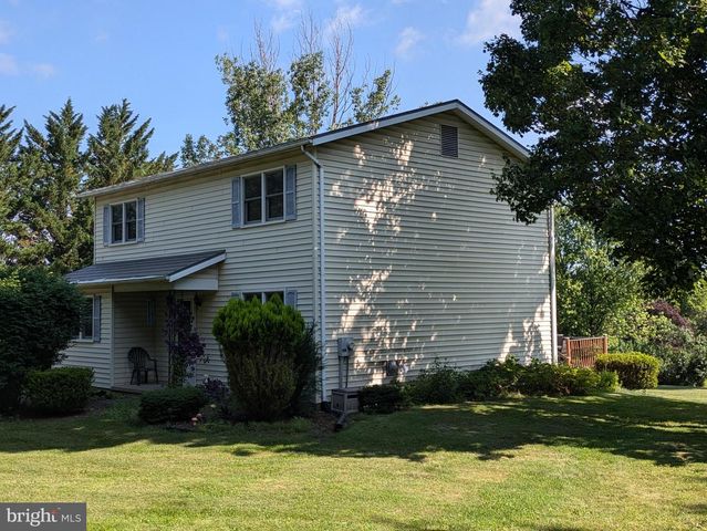 66 KELLER LN, Shermans Dale, PA 17090