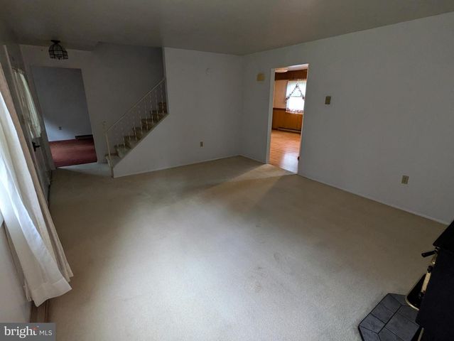 66 KELLER LN, Shermans Dale, PA 17090