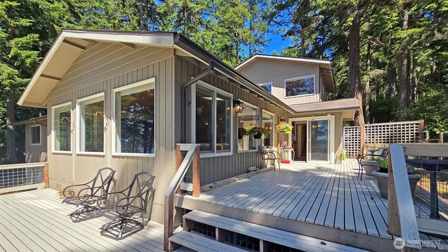 1311 Lopez Road, Lopez Island, WA 98261