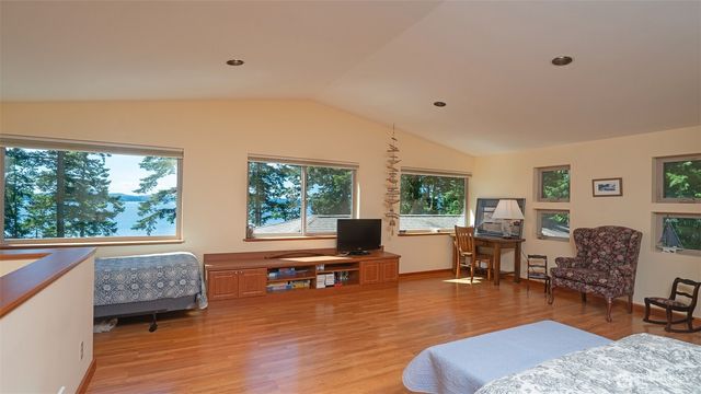 1311 Lopez Road, Lopez Island, WA 98261