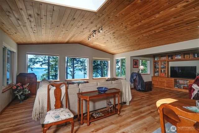 1311 Lopez Road, Lopez Island, WA 98261