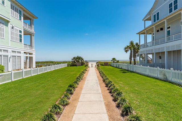 11706 Opihi, Galveston, TX 77554