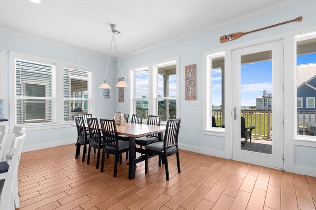 11706 Opihi, Galveston, TX 77554