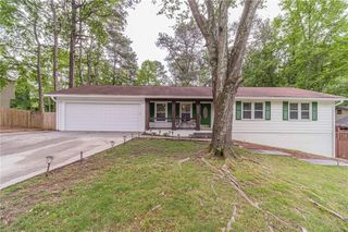4100 Springlake Circle, Buford, GA 30519