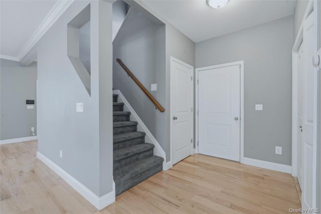 9 Emerson Terrace, Highland, NY 12528