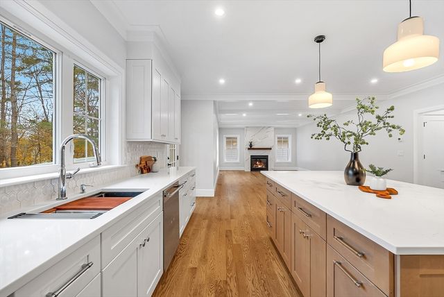 1 Richard Road, Natick, MA 01760