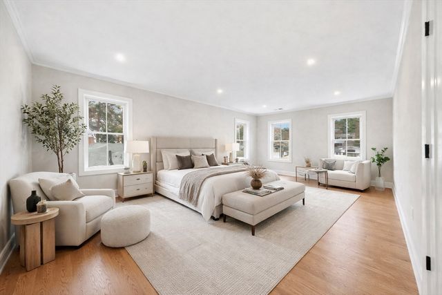 1 Richard Road, Natick, MA 01760