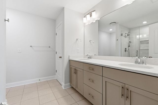 18 Peckham Street, Greenville, SC 29607