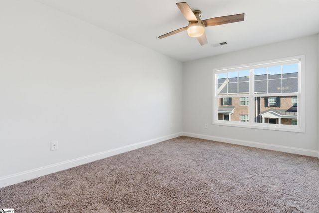 18 Peckham Street, Greenville, SC 29607
