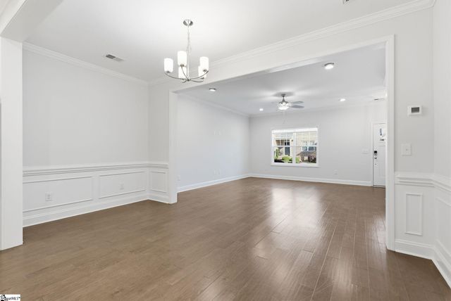18 Peckham Street, Greenville, SC 29607