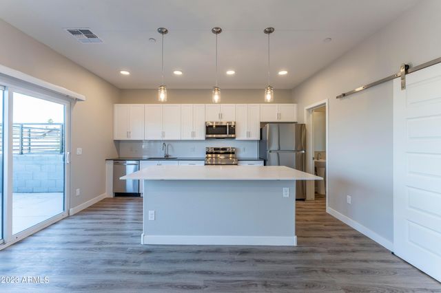 432 S 32nd Street Unit 135, Mesa, AZ 85204
