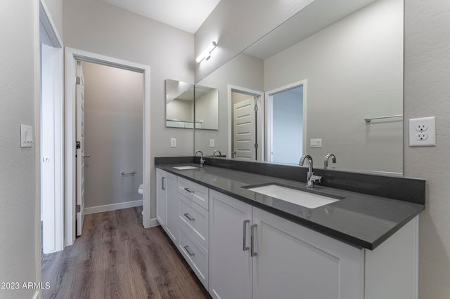 432 S 32nd Street Unit 135, Mesa, AZ 85204