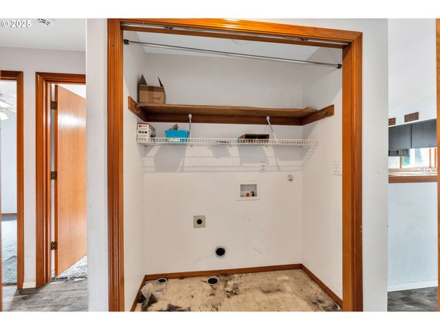 15678 Sw THRASHER Way, Sherwood, OR 97140