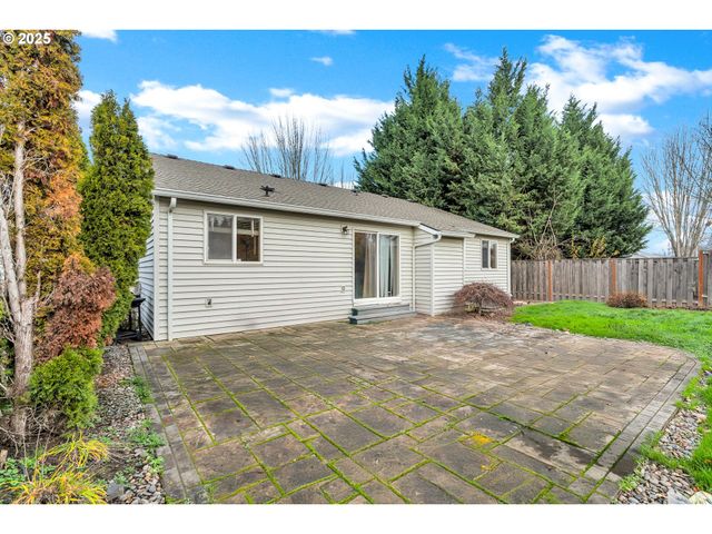 15678 Sw THRASHER Way, Sherwood, OR 97140
