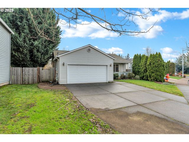 15678 Sw THRASHER Way, Sherwood, OR 97140