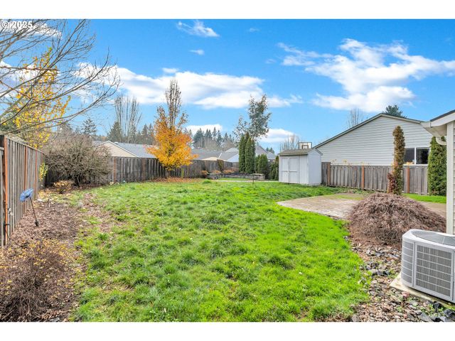 15678 Sw THRASHER Way, Sherwood, OR 97140