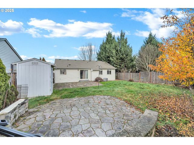 15678 Sw THRASHER Way, Sherwood, OR 97140