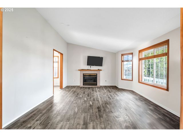 15678 Sw THRASHER Way, Sherwood, OR 97140