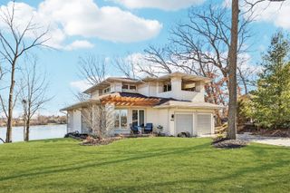 1209 Bayshore Drive, Antioch, IL 60002
