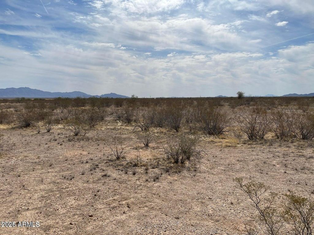 Image 3 of property listing at 0 S 175th Avenue ' - ', Goodyear, AZ 85338