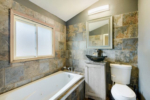 15318 Hastings Drive, Dolton, IL 60419