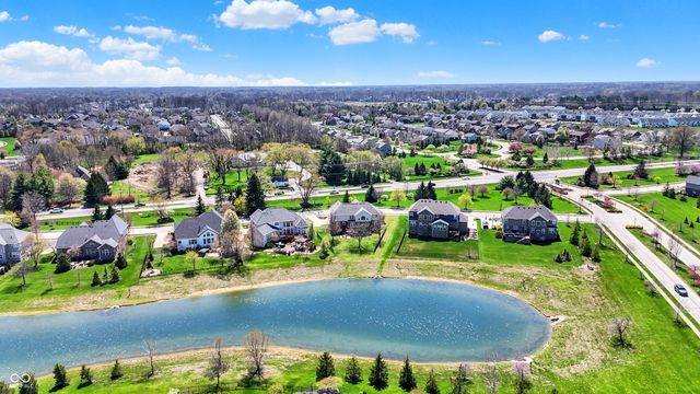 11308 Abbitt Trail, Zionsville, IN 46077