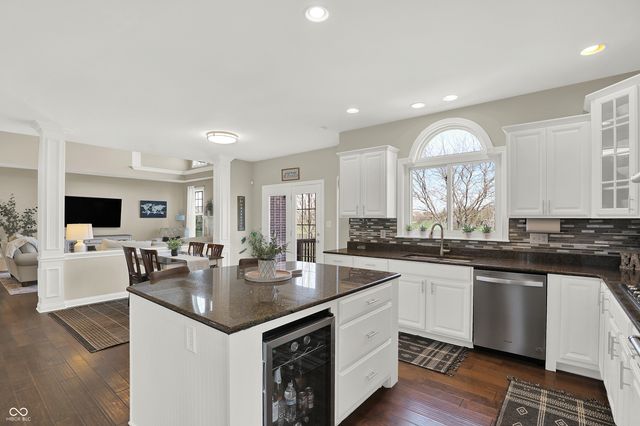 11308 Abbitt Trail, Zionsville, IN 46077