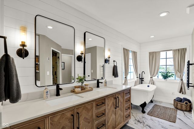 11308 Abbitt Trail, Zionsville, IN 46077