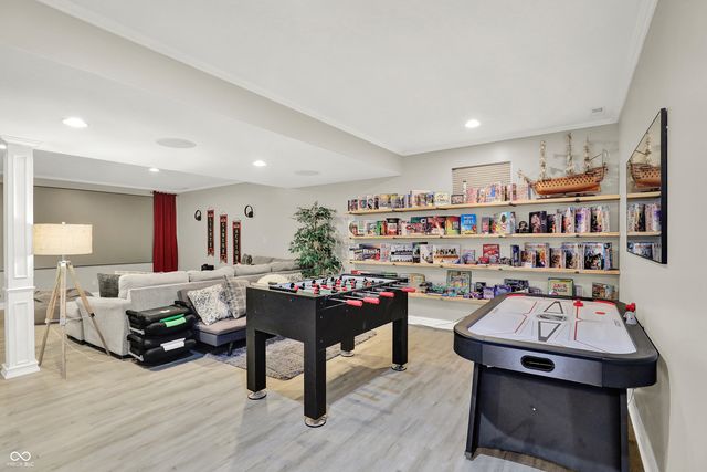 11308 Abbitt Trail, Zionsville, IN 46077