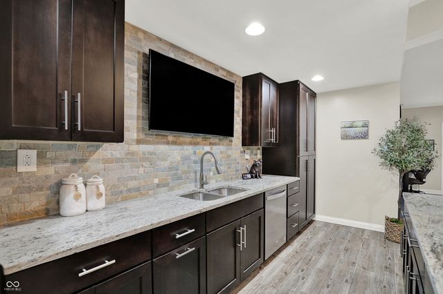 11308 Abbitt Trail, Zionsville, IN 46077