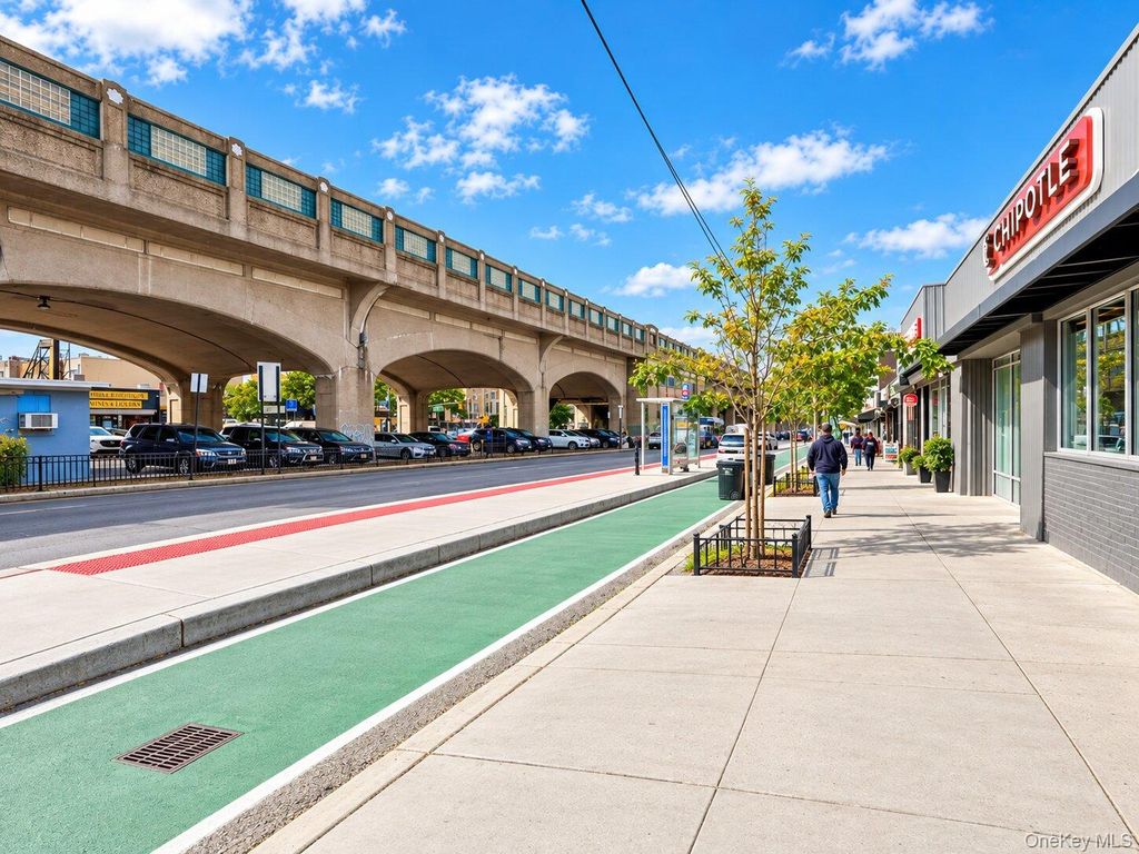 40-09 Queens Boulevard, Sunnyside, NY 11104 — photo 4