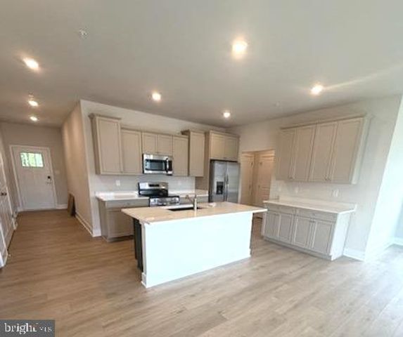 5475 VIRGIN ISLANDS ST, White Plains, MD 20695