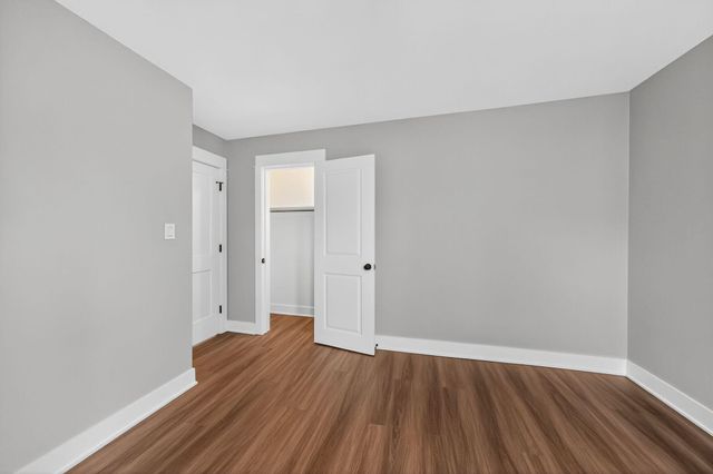 1311 Roosevelt Road, Valparaiso, IN 46383