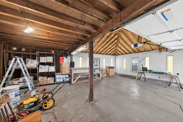 1311 Roosevelt Road, Valparaiso, IN 46383