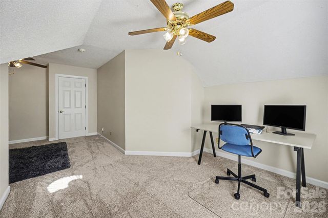 9200 Brightleaf Place, Charlotte, NC 28269