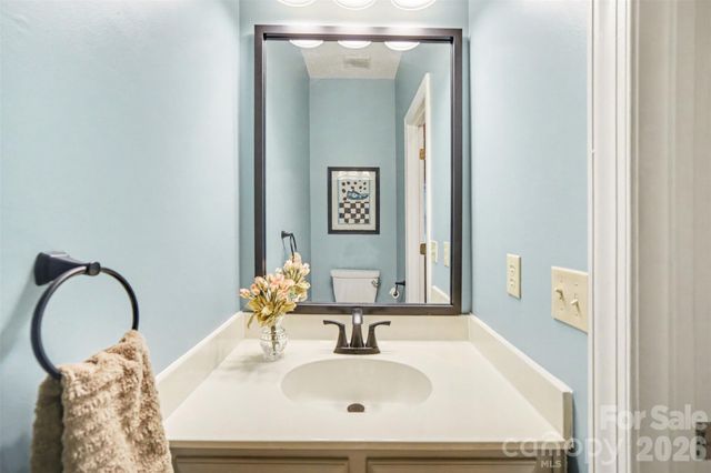 9200 Brightleaf Place, Charlotte, NC 28269