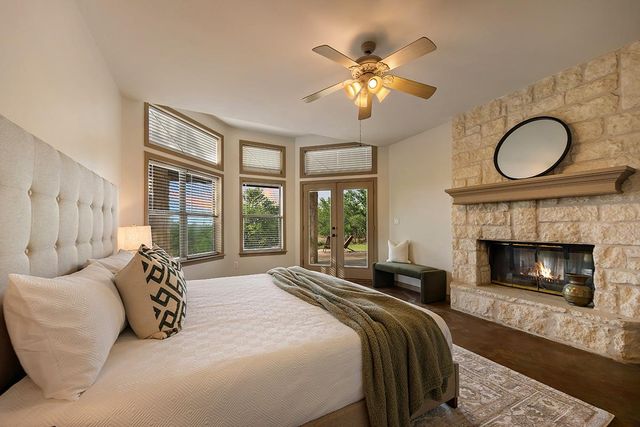 101 Maheo WAY, Dripping Springs, TX 78620
