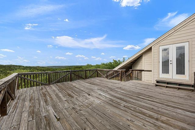 101 Maheo WAY, Dripping Springs, TX 78620