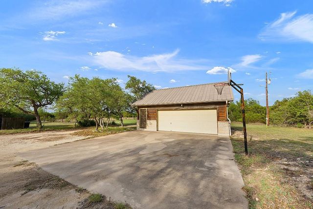 101 Maheo WAY, Dripping Springs, TX 78620
