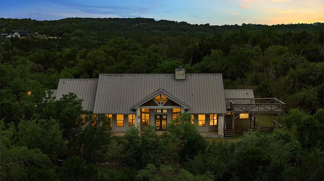 101 Maheo WAY, Dripping Springs, TX 78620