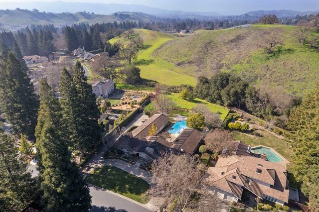 2115 2115 Canyon Oak Ln, Danville, CA 94506