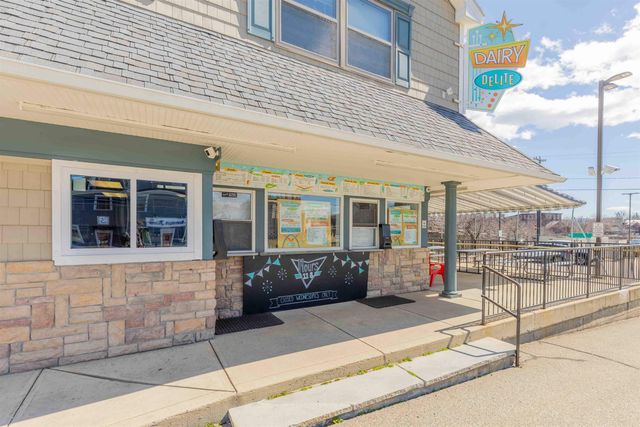 6 School Street, Berwick, ME 03901