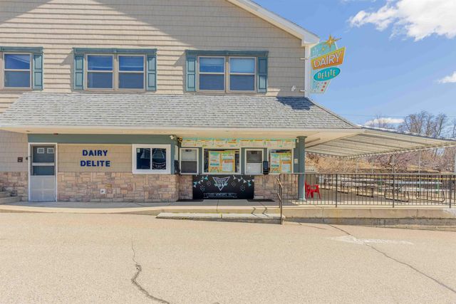 6 School Street, Berwick, ME 03901