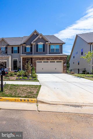 2183 HEMLOCK BAY RD, Dumfries, VA 22026