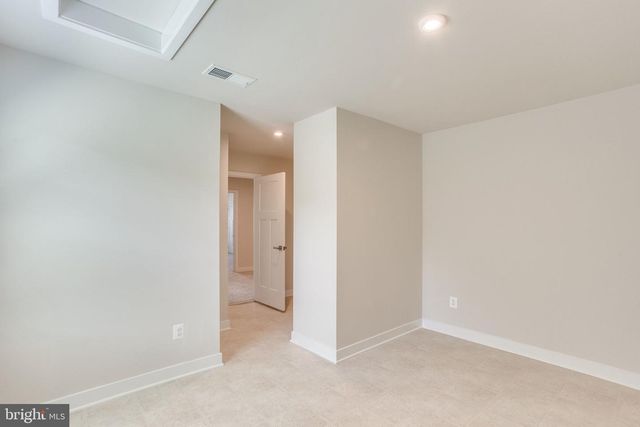 2183 HEMLOCK BAY RD, Dumfries, VA 22026