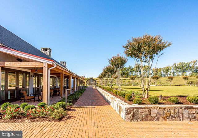 2183 HEMLOCK BAY RD, Dumfries, VA 22026
