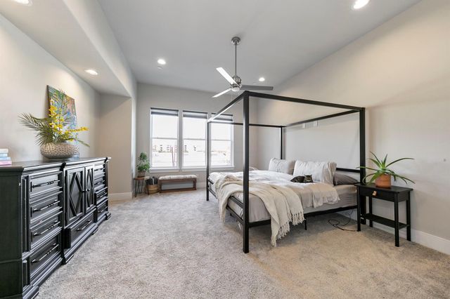 2412 Canal Street J, Houston, TX 77003