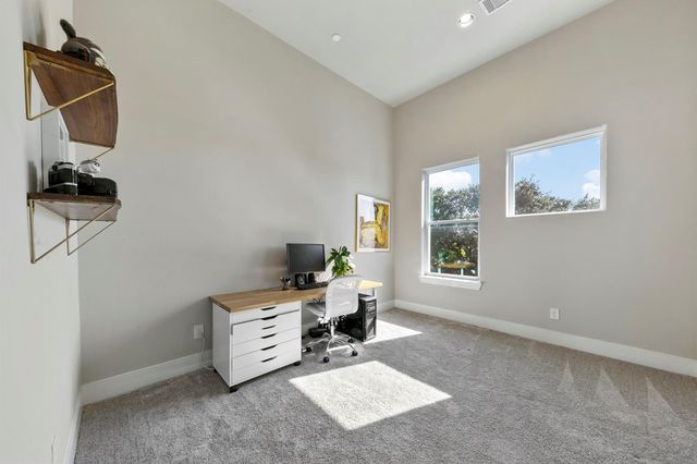 2412 Canal Street J, Houston, TX 77003