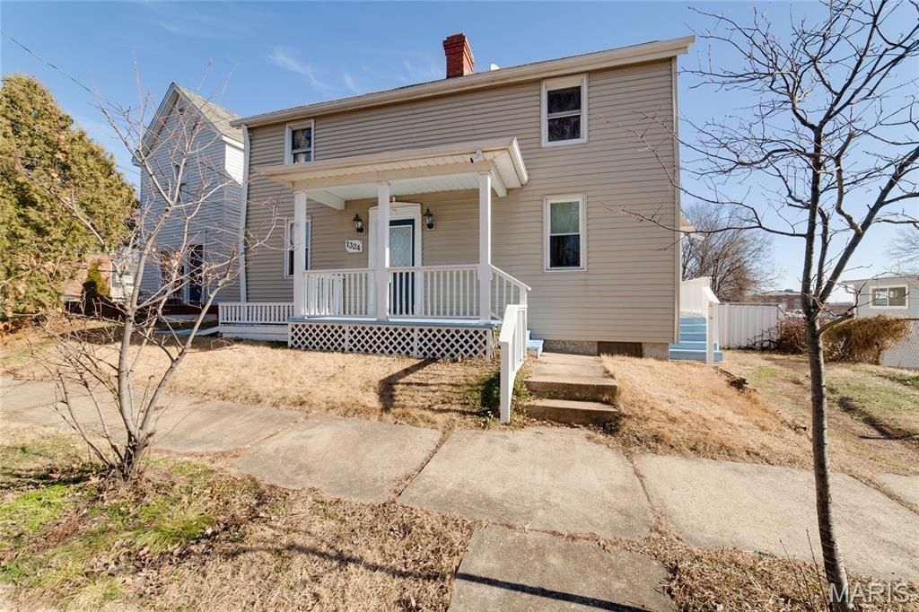 1324 Graham Street, St Louis, MO 63139